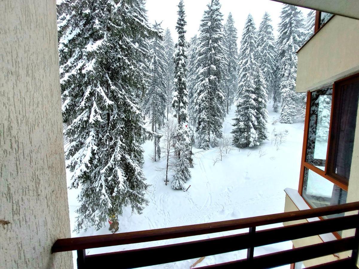 Ski & Holiday Apartments In ปอมโปโรโว ภายนอก รูปภาพ