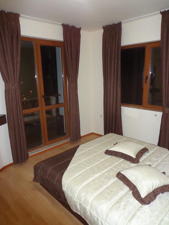 Ski & Holiday Apartments In ปอมโปโรโว ภายนอก รูปภาพ